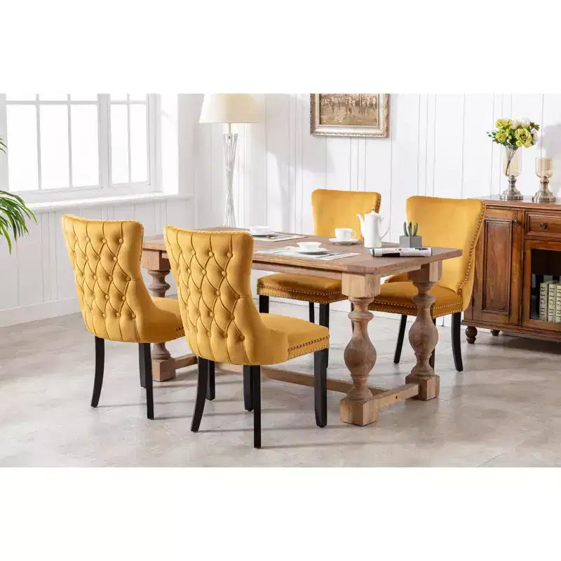 Set di 2 sedie da pranzo imbottite in velluto con finiture a borchie e gambe in legno - stile rétro, comode per sala da pranzo e cucina