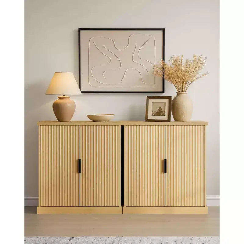 Credenza, mobile da cucina, mobile contenitore con ripiano regolabile, ante scanalate, stile di transizione, beige rovere