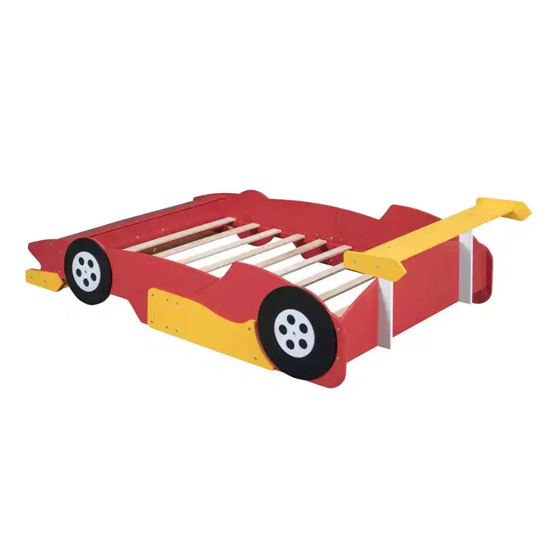 Letto a piattaforma a grandezza naturale a forma di auto da corsa con ruote per la cameretta dei bambini