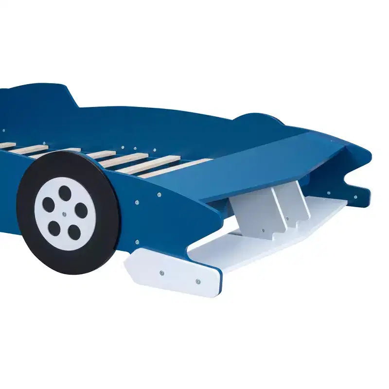 Letto a piattaforma a grandezza naturale a forma di auto da corsa con ruote per la cameretta dei bambini
